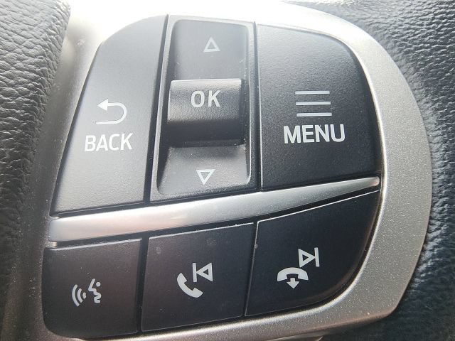 Certified 2023 Ford Explorer XLT w/ Equipment Group 202A AWD/4WD image 30