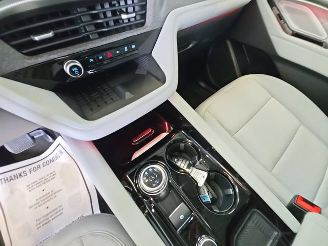 Certified 2025 Ford Explorer Platinum w/ Ultimate Package AWD/4WD image 18