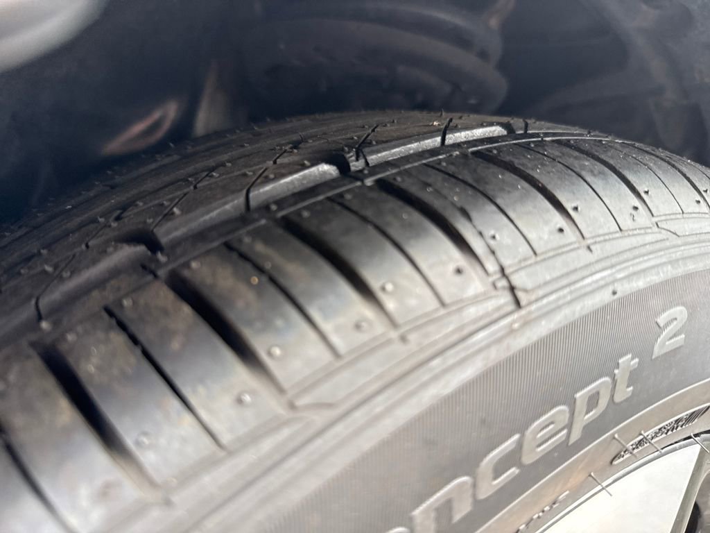 Used 2021 Honda Insight EX image 25