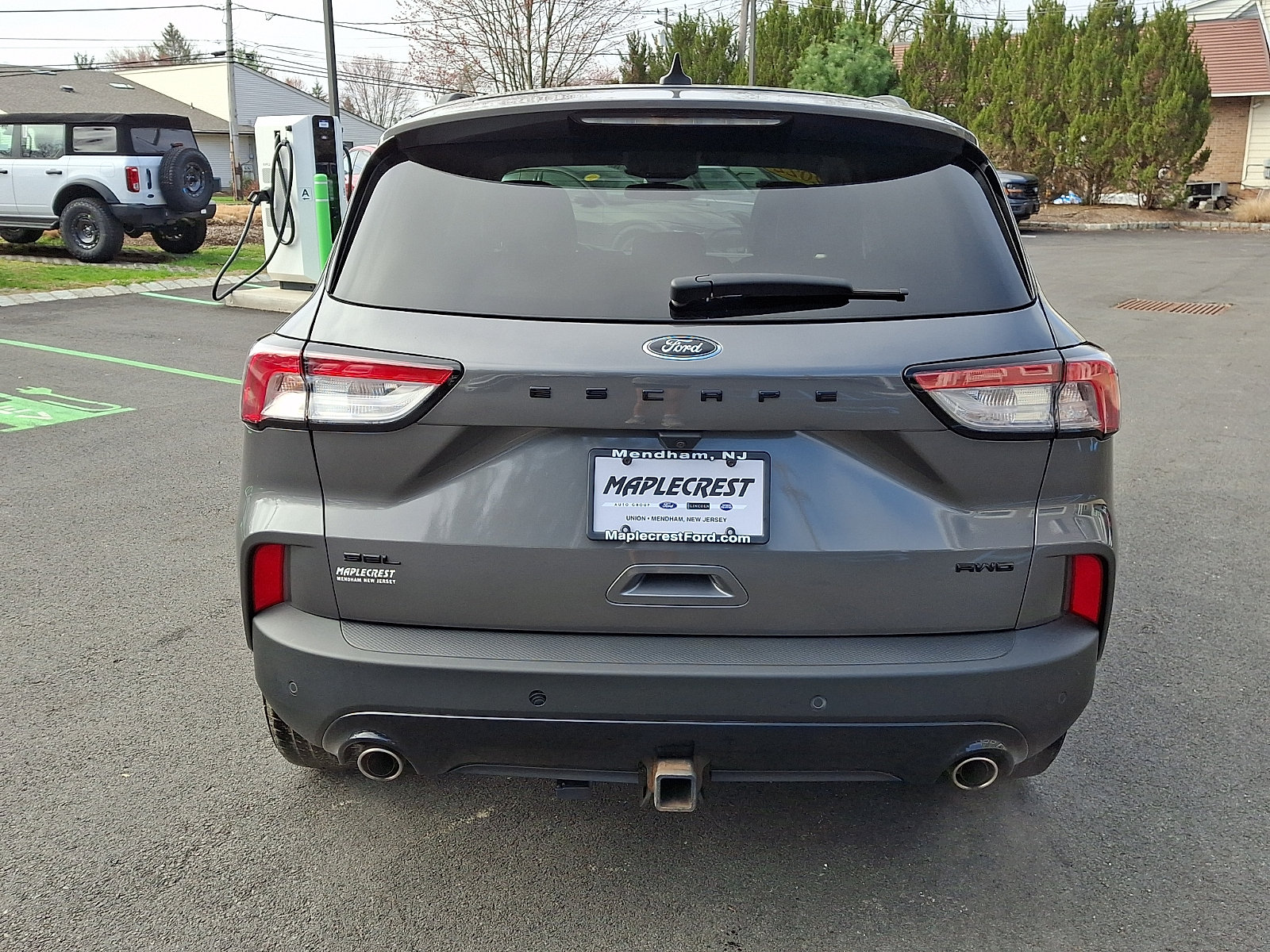Certified 2022 Ford Escape SEL w/ SEL Stealth AWD Package image 6