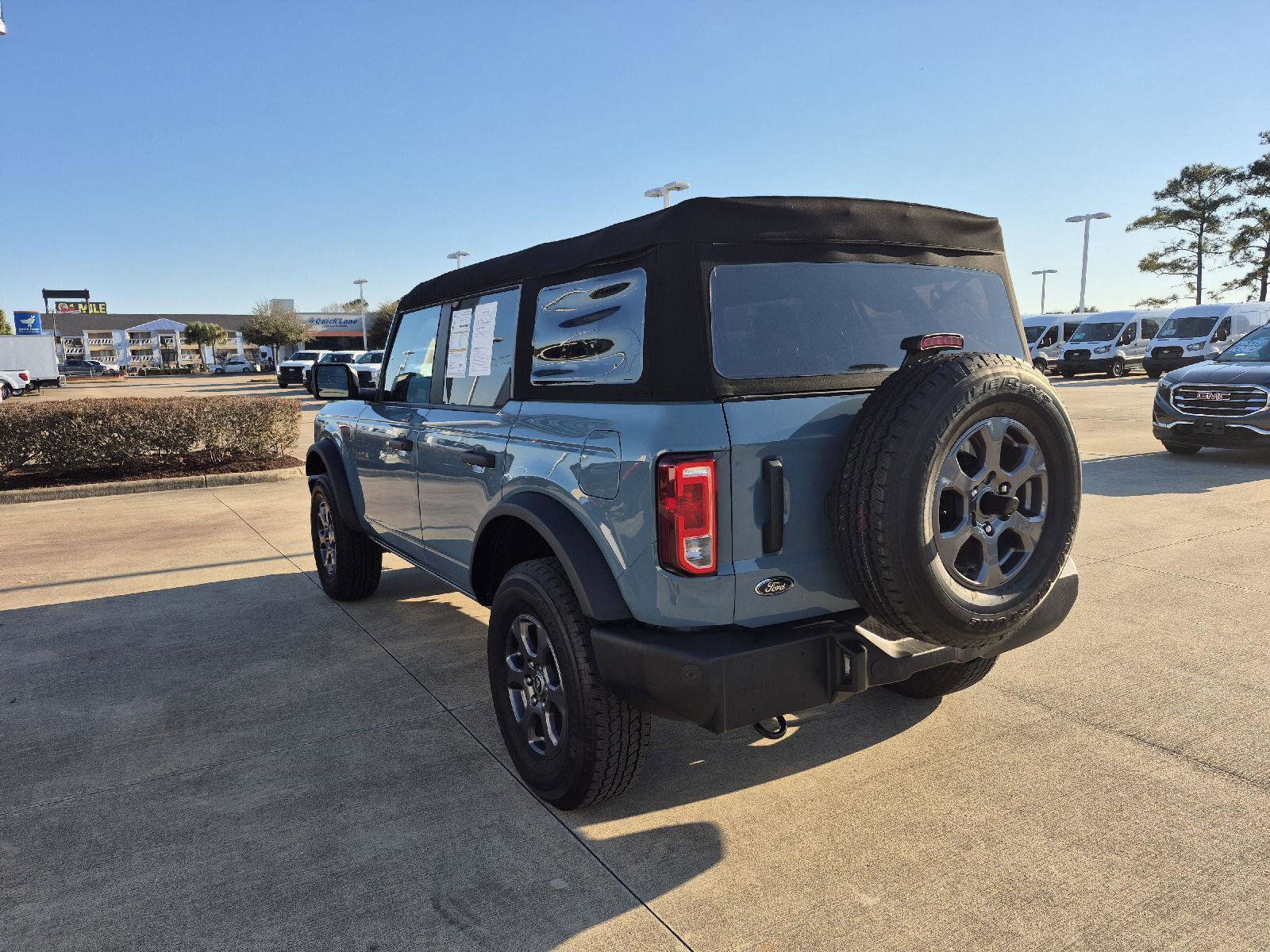 Certified 2023 Ford Bronco Big Bend image 3
