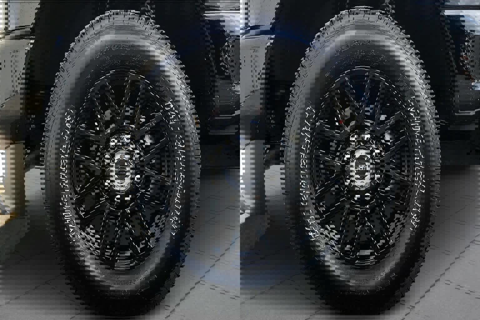 Certified 2022 Ford F350 Lariat w/ Black Appearance Package image 12