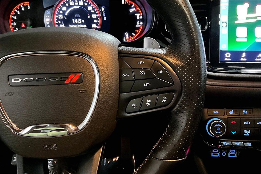 Used 2024 Dodge Durango GT image 18