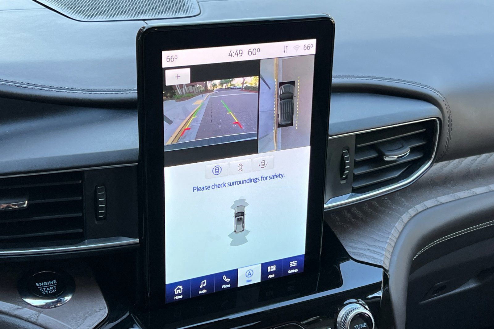 Certified 2022 Ford Explorer Platinum w/ Equipment Group 601A image 28