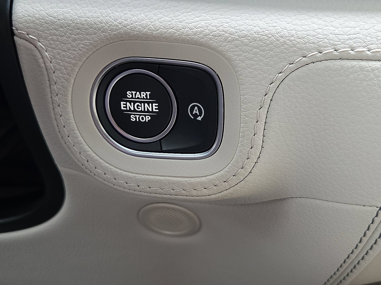 Used 2026 Mercedes-Benz GLS 450 4MATIC image 21