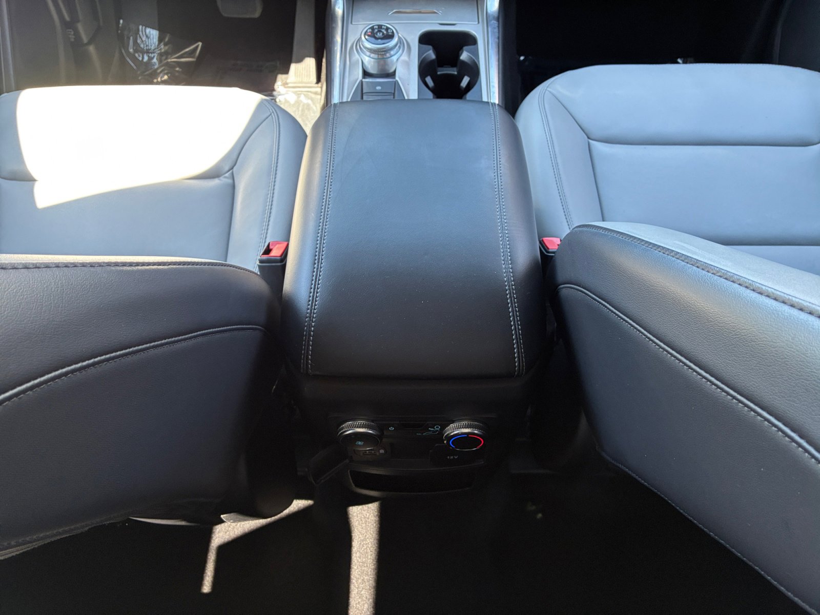 Certified 2021 Ford Explorer XLT w/ Equipment Group 202A image 15