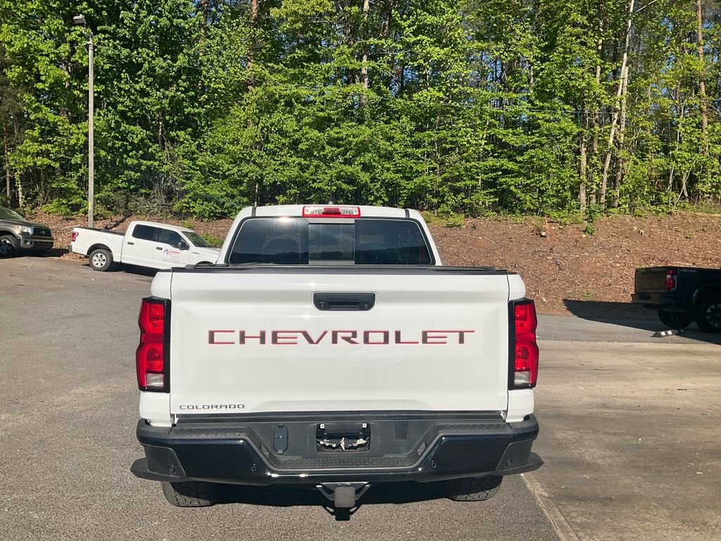 Used 2024 Chevrolet Colorado Z71 w/ Z71 Convenience Package 2 image 4