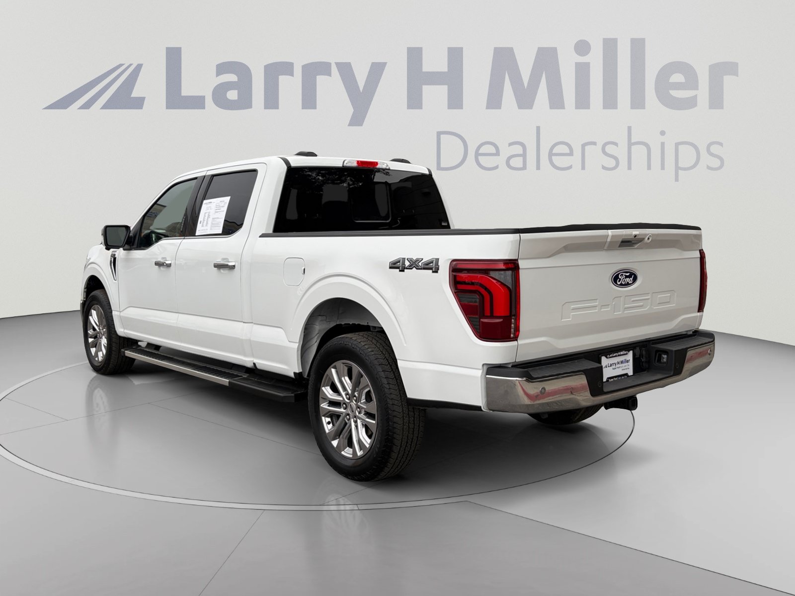 Certified 2024 Ford F150 Lariat w/ Bed Utility Package AWD/4WD image 3