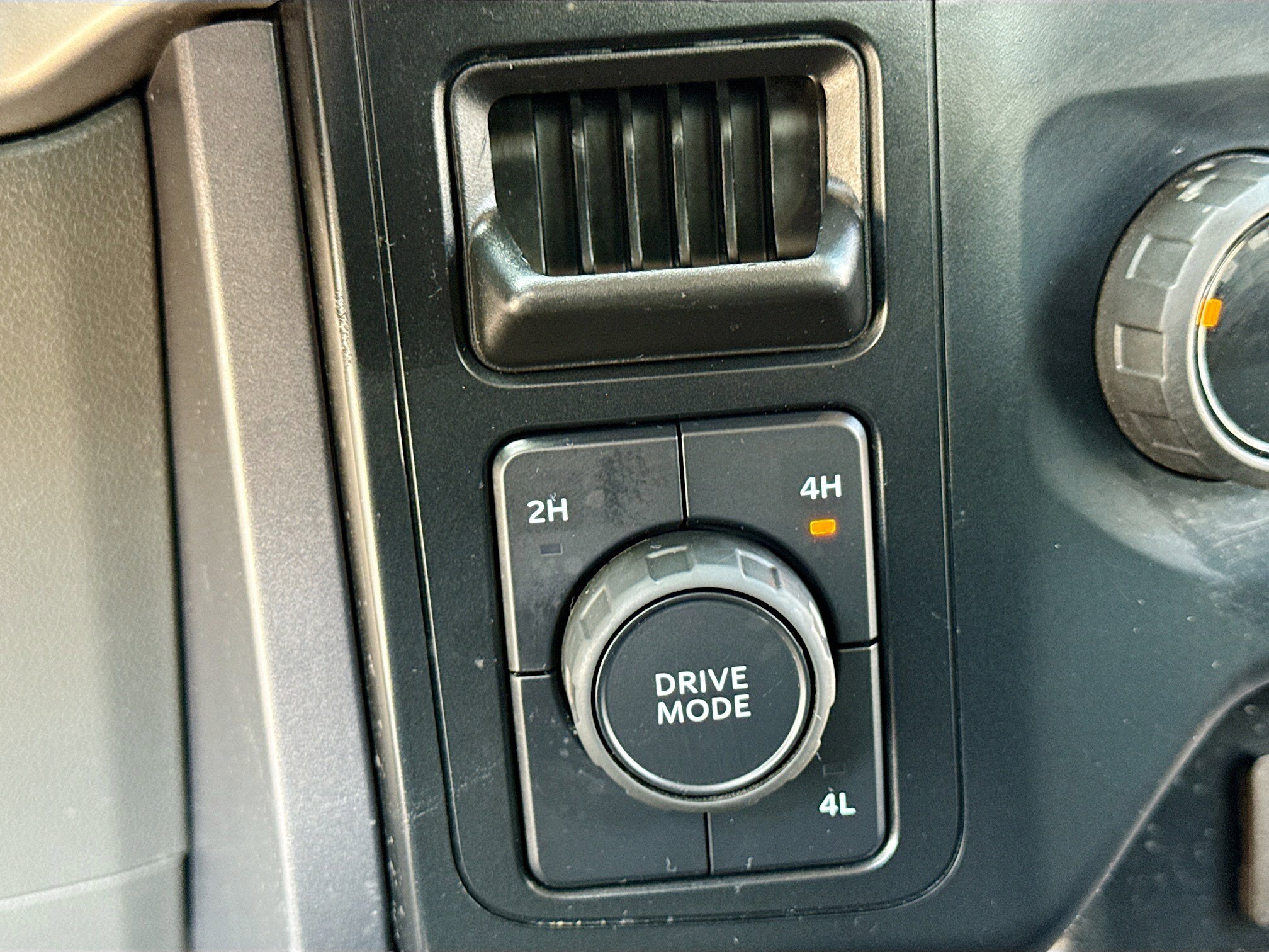 Certified 2023 Ford F150 XLT AWD/4WD image 10