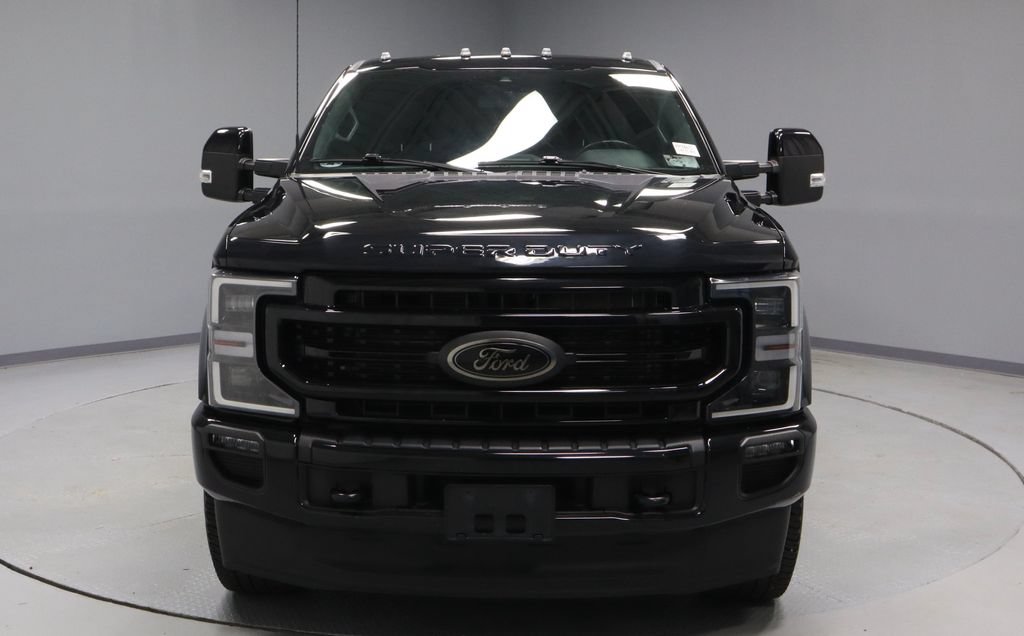 Certified 2022 Ford F350 Lariat w/ Black Appearance Package AWD/4WD image 7