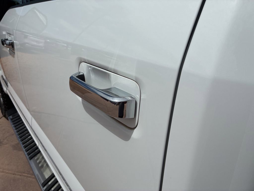Certified 2019 Ford F350 Lariat w/ Chrome Package AWD/4WD image 18