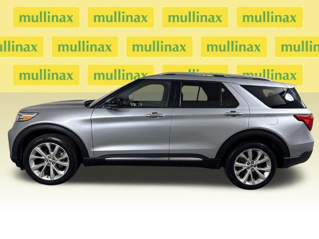 Certified 2022 Ford Explorer Platinum w/ Equipment Group 601A image 2