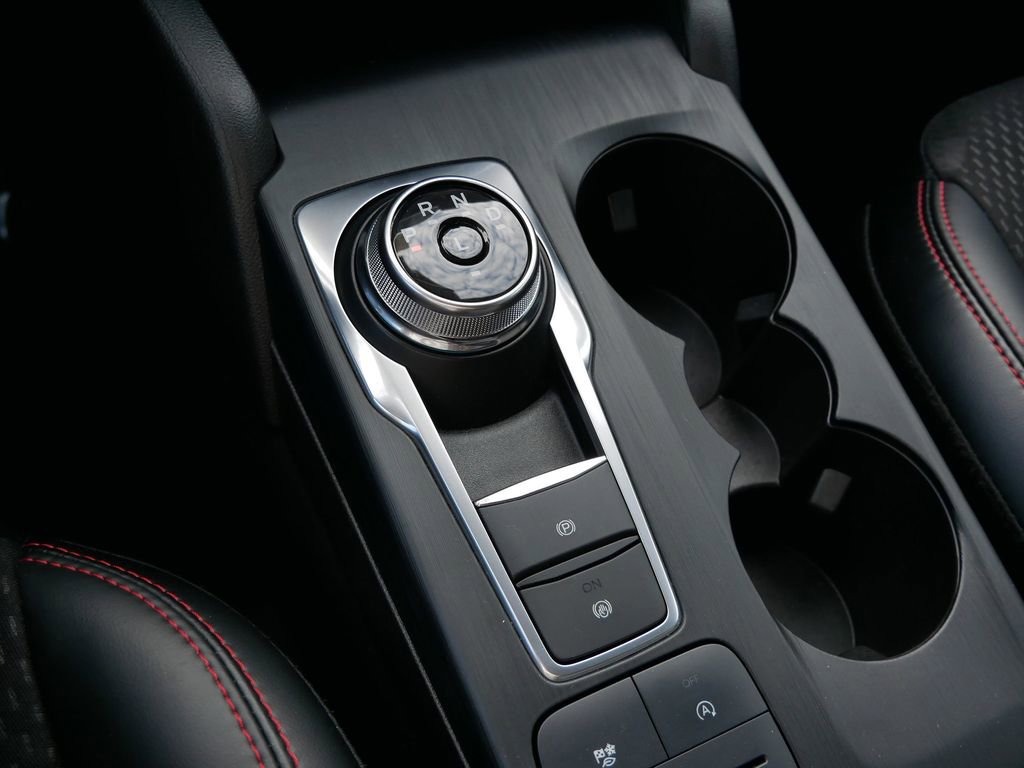 Certified 2025 Ford Escape ST-Line AWD/4WD image 19