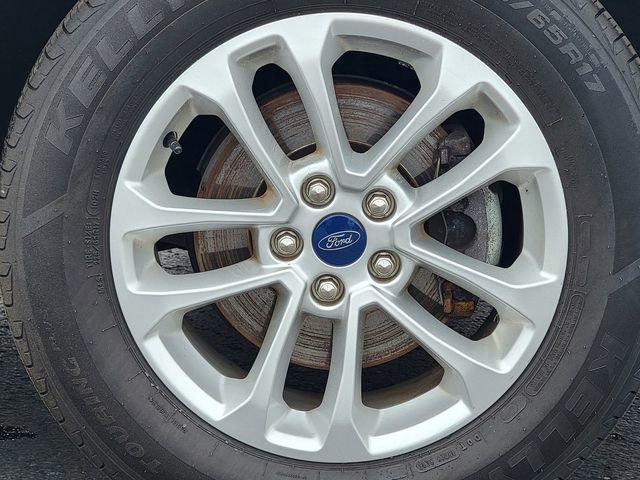 Certified 2020 Ford Escape SE image 16