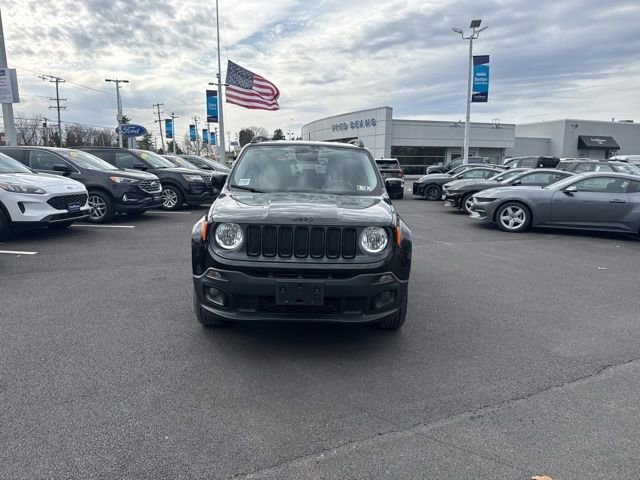 Used 2017 Jeep Renegade Altitude image 8