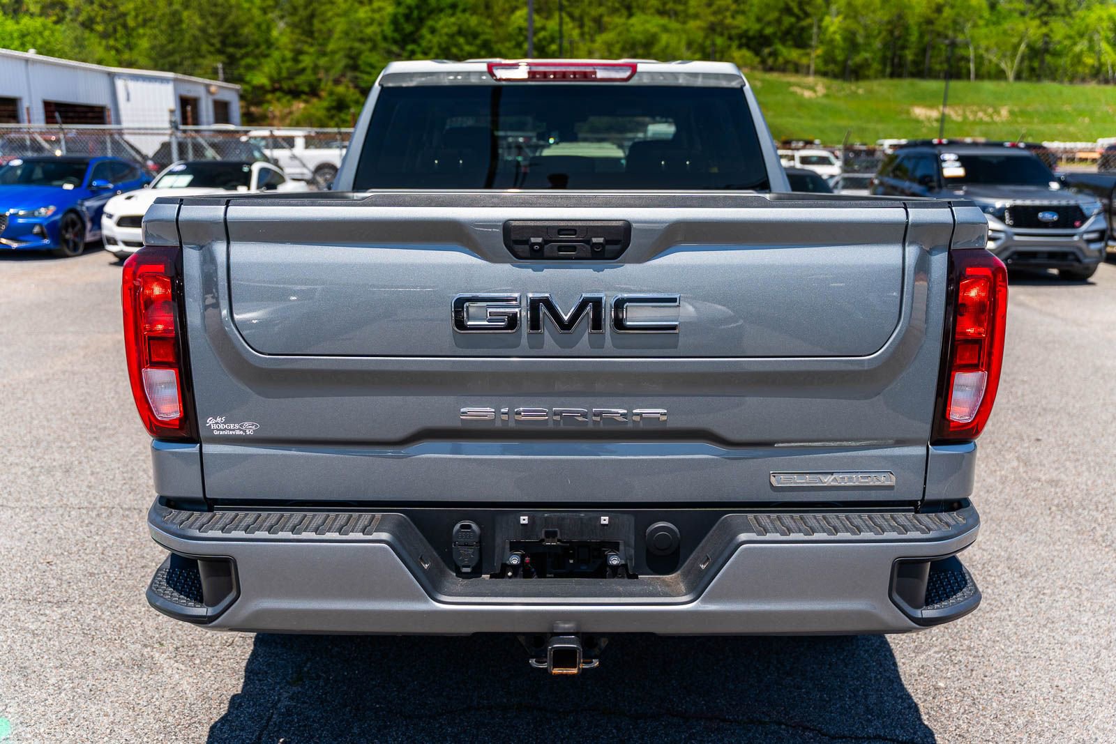 Used 2023 GMC Sierra 1500 Elevation AWD/4WD image 6