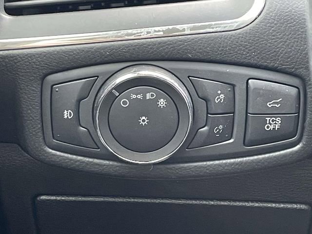 Certified 2020 Ford Edge Titanium FWD image 19