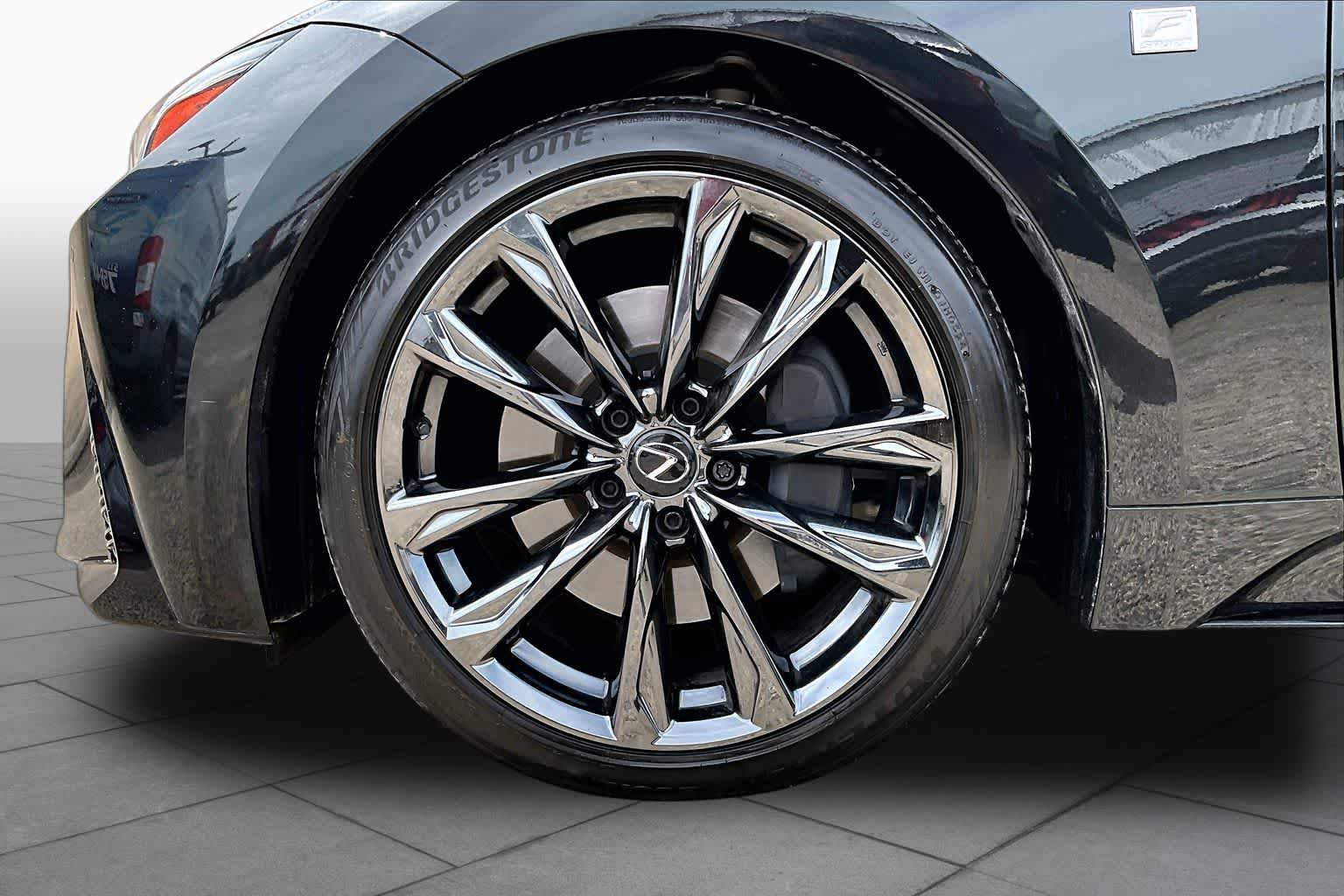 Used 2023 Lexus IS 350 F Sport RWD image 11