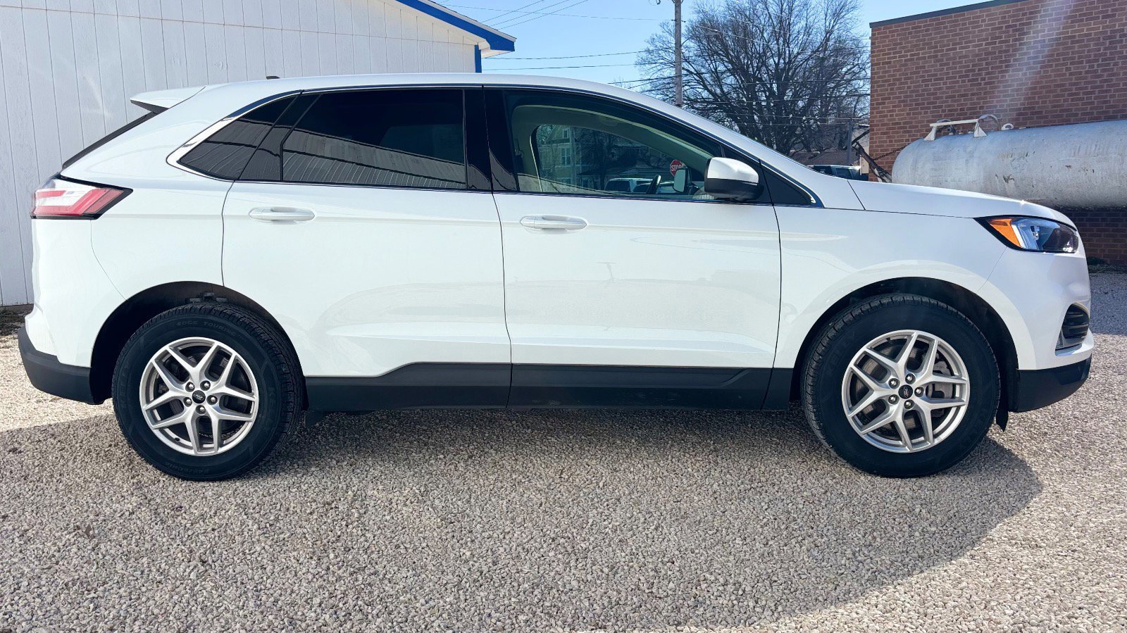 Certified 2024 Ford Edge SEL w/ Convenience Package image 6