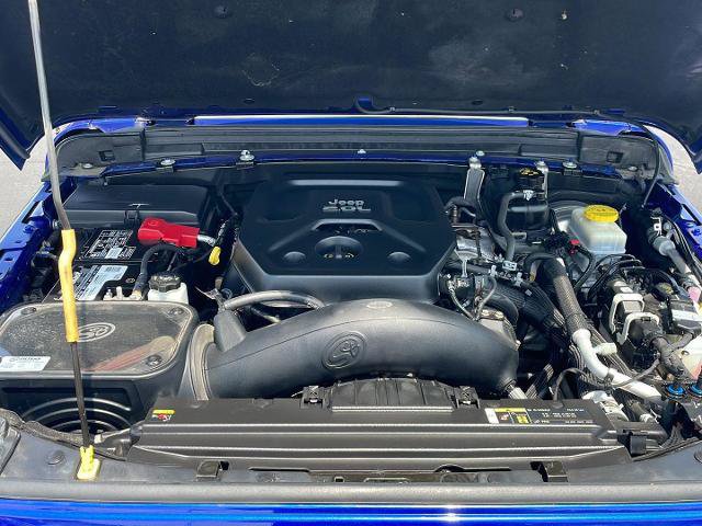 Used 2020 Jeep Wrangler Unlimited Sahara AWD/4WD image 9