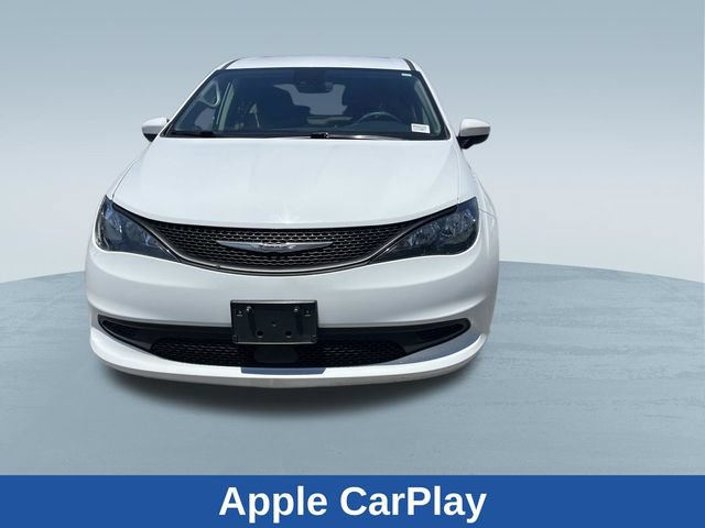 Used 2023 Chrysler Voyager LX FWD image 10