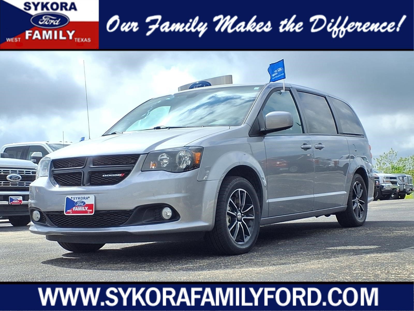 Used 2018 Dodge Grand Caravan SE image 6
