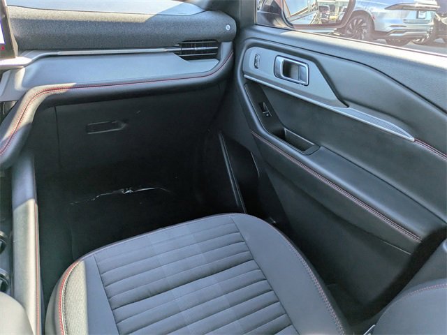 Certified 2025 Ford Explorer ST-Line w/ Premium Package image 16