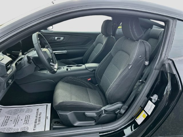 Certified 2024 Ford Mustang Coupe RWD image 27