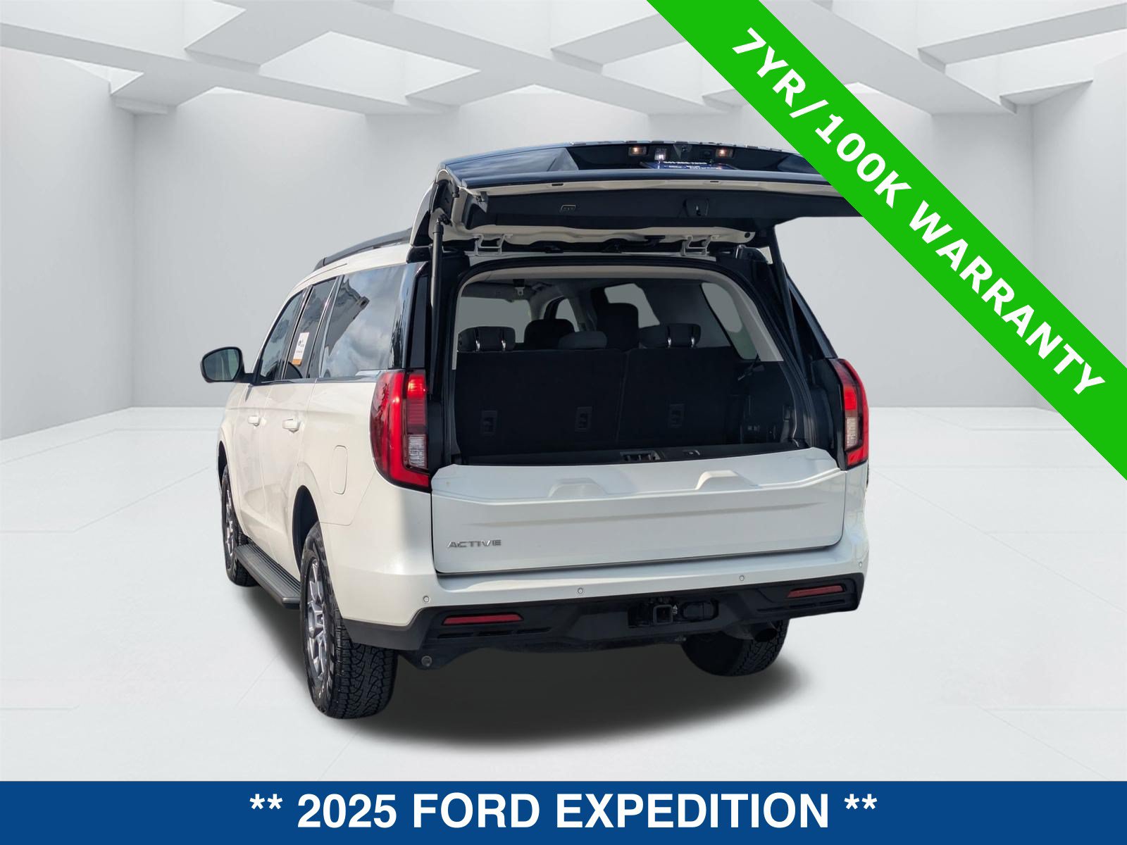 Certified 2025 Ford Expedition Active RWD image 14