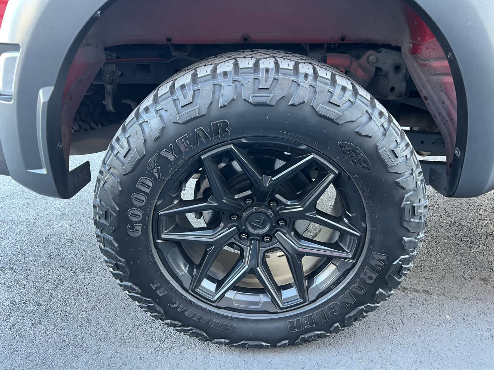 Certified 2022 Ford F150 Raptor w/ Equipment Group 801A High image 15