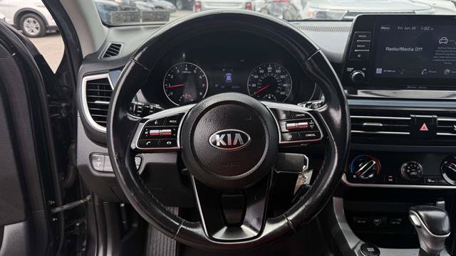 Used 2021 Kia Seltos S AWD/4WD image 14