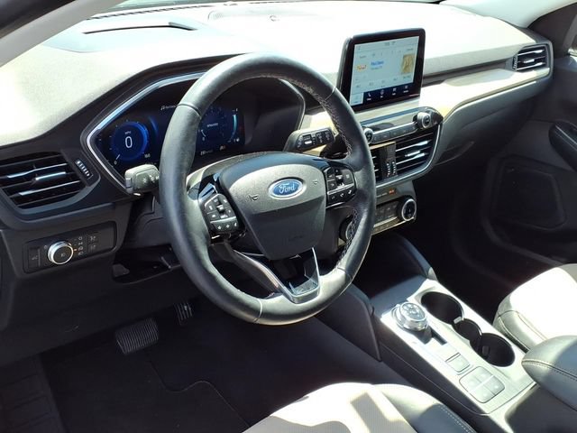 Certified 2022 Ford Escape Titanium w/ Titanium Elite Package AWD/4WD image 20