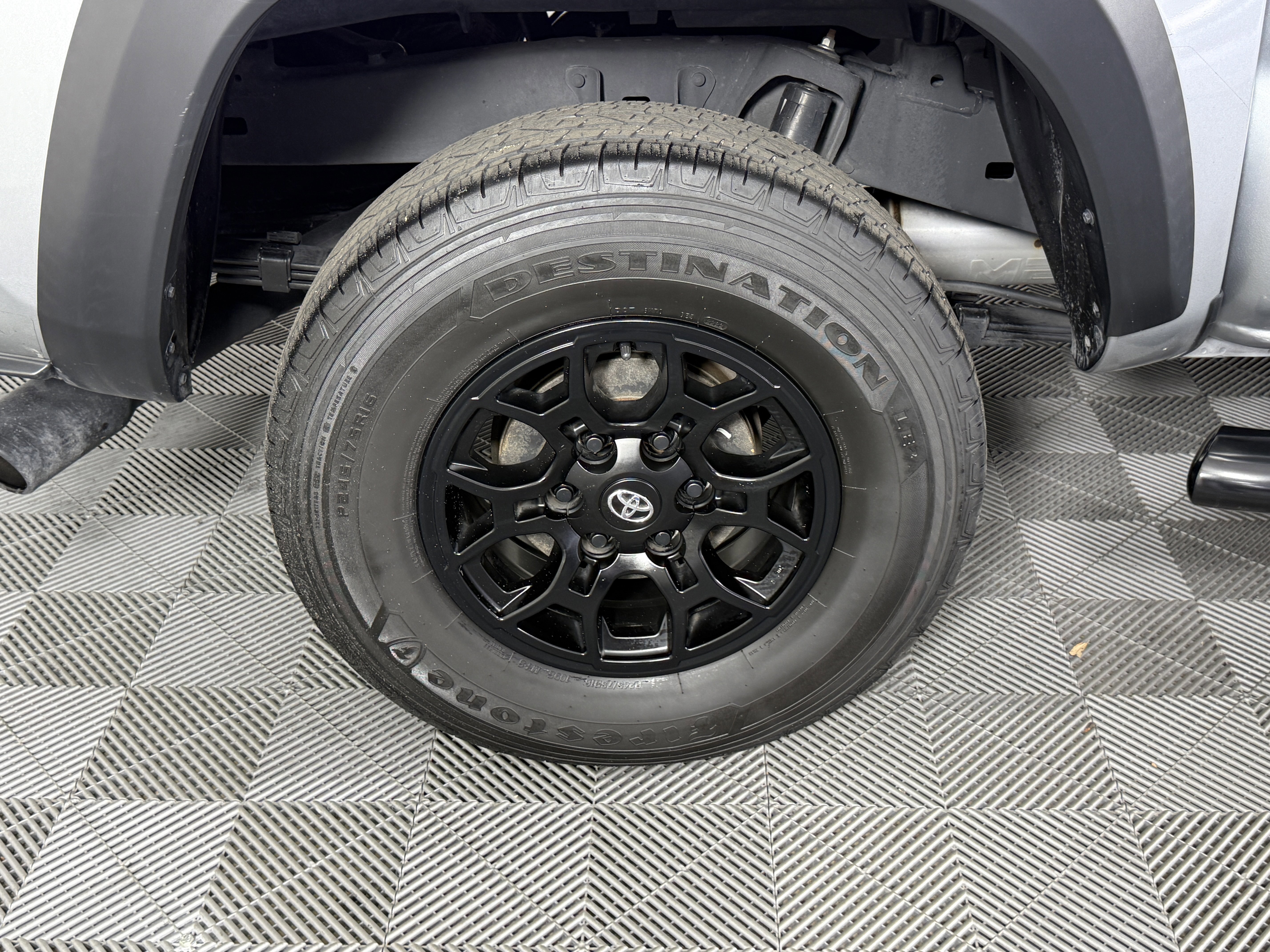 Used 2023 Toyota Tacoma SR5 image 27