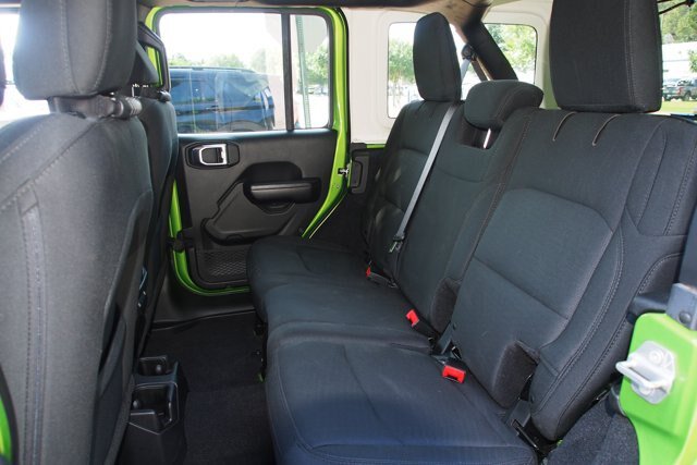 Used 2018 Jeep Wrangler Unlimited Sport S AWD/4WD image 18