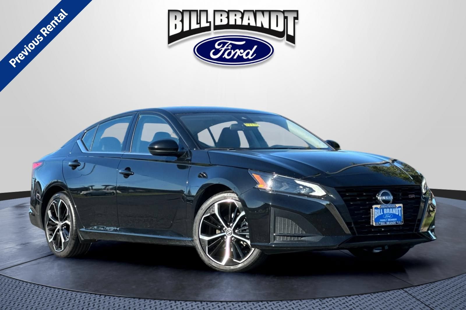 Used 2025 Nissan Altima 2.5 SR FWD image 1
