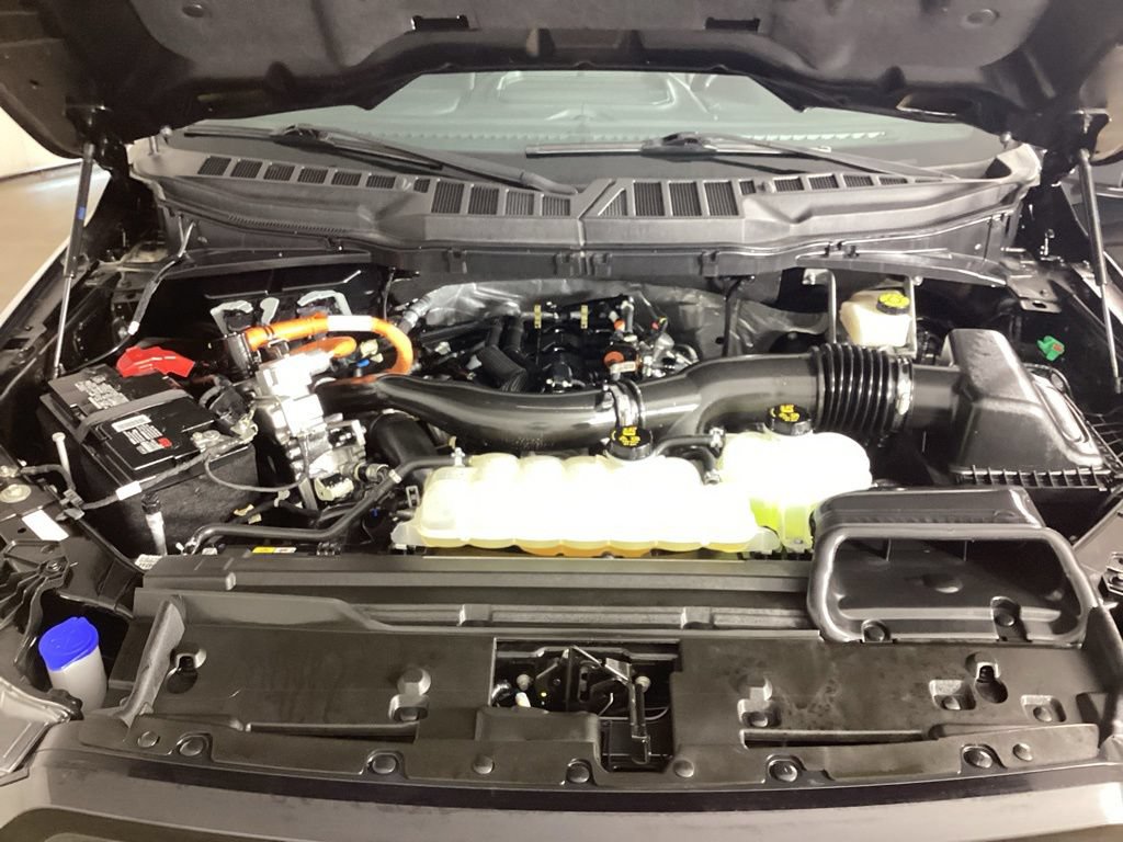 Certified 2024 Ford F150 Lariat AWD/4WD image 24
