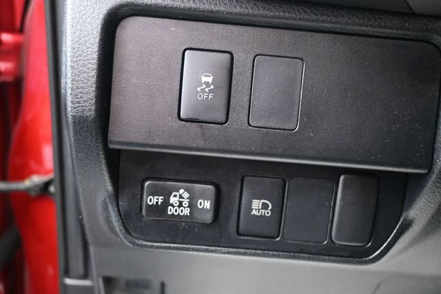 Used 2021 Toyota Tacoma SR5 AWD/4WD image 8