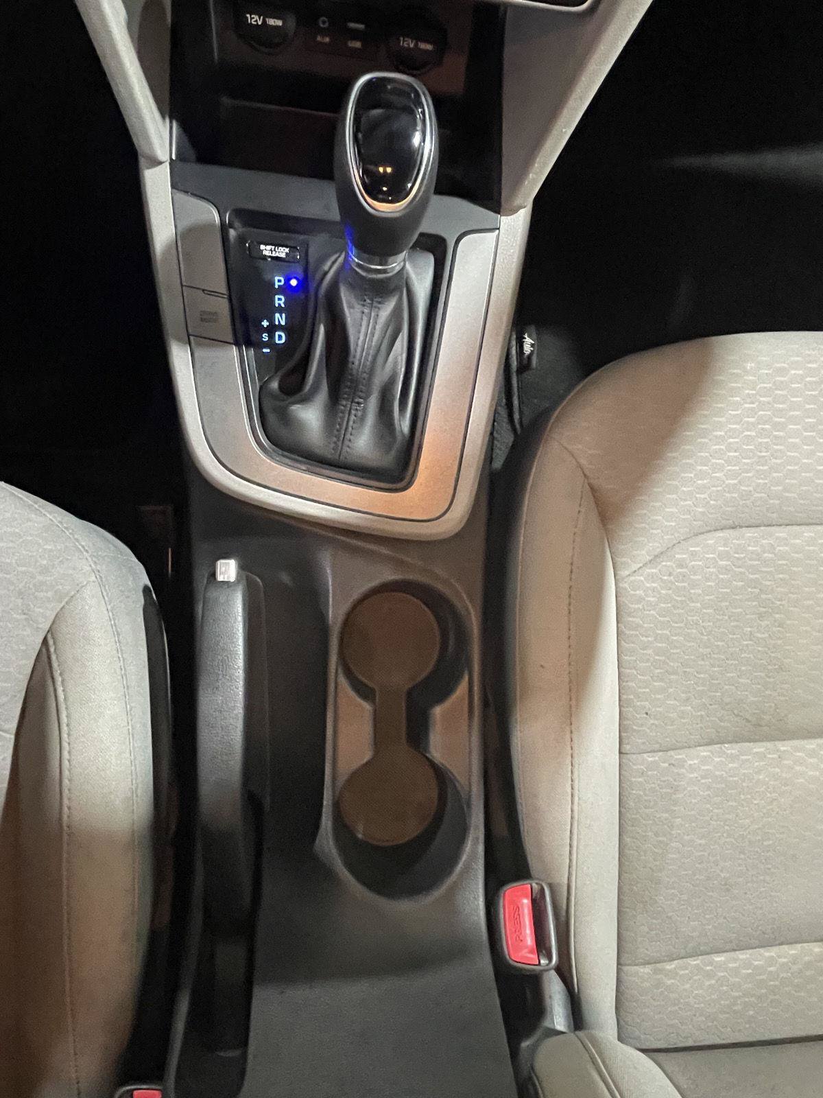 Used 2019 Hyundai Elantra SEL FWD image 33