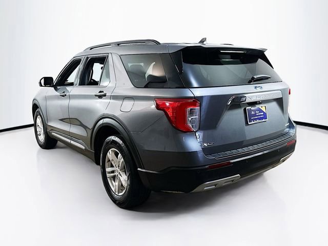 Certified 2023 Ford Explorer XLT w/ Equipment Group 202A image 3