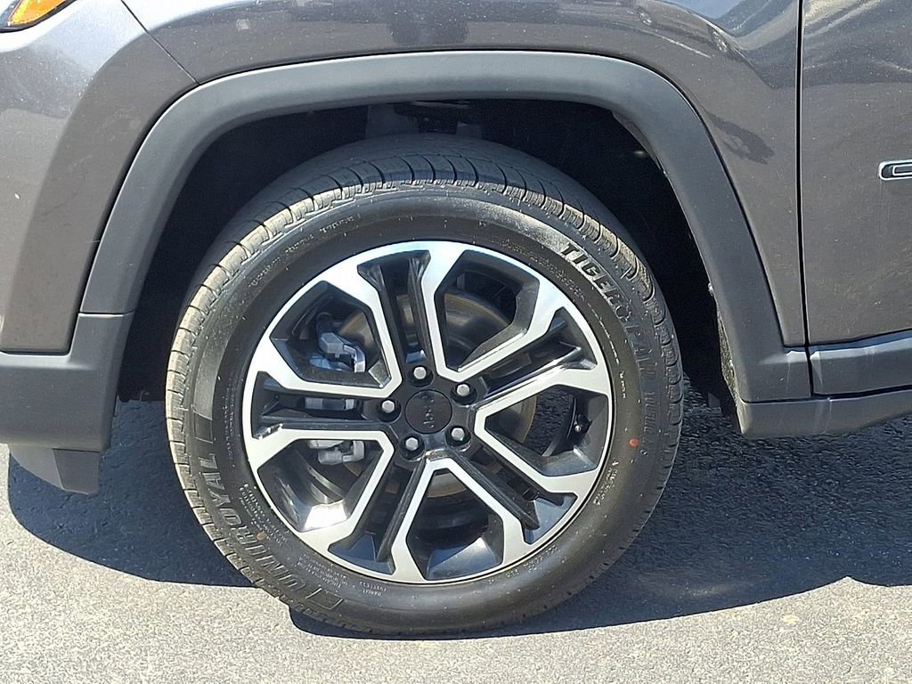 Used 2022 Jeep Compass Limited AWD/4WD image 8