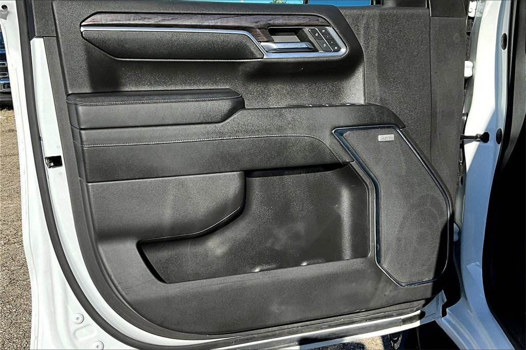 Used 2023 Chevrolet Silverado 1500 LTZ image 24