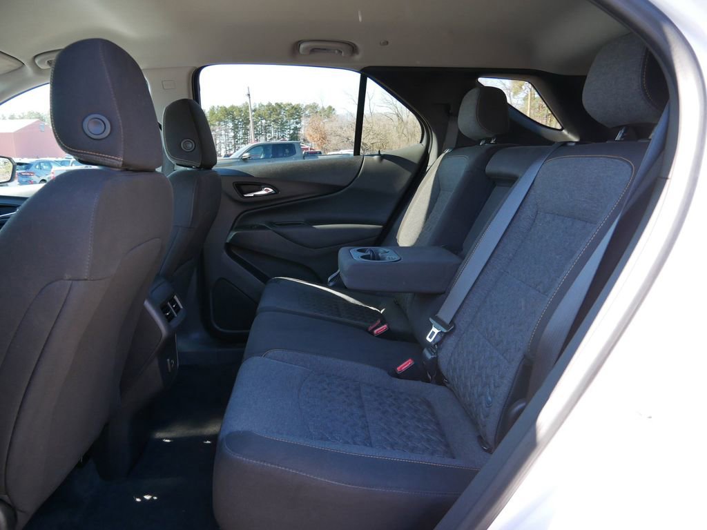 Used 2024 Chevrolet Equinox LT image 11