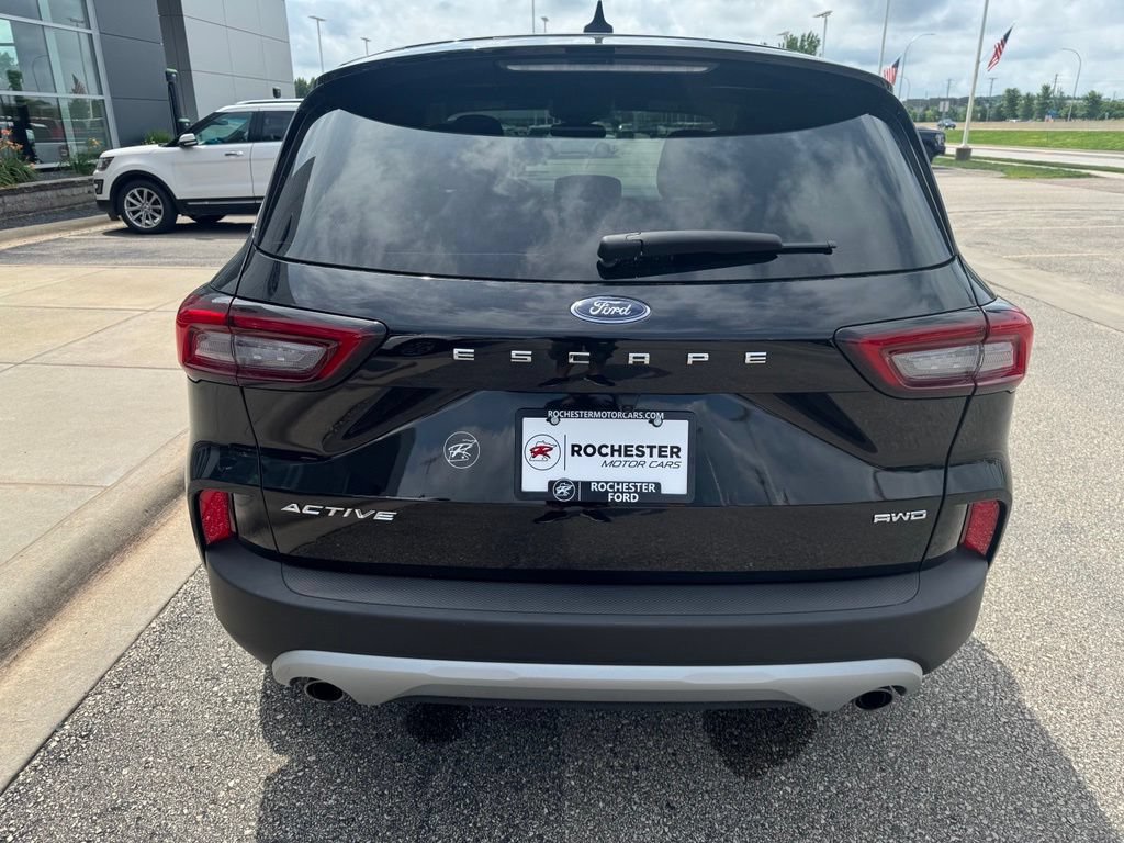 Certified 2024 Ford Escape Active AWD/4WD image 41