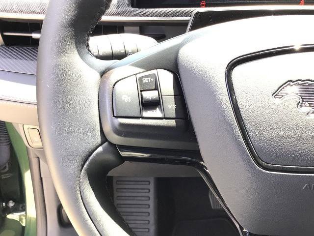 Certified 2025 Ford Mustang Mach-E Premium image 17