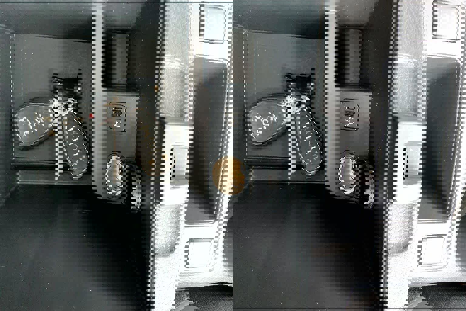 Used 2020 Nissan Rogue S w/ Special Edition Package image 33