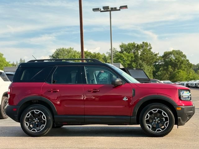 Certified 2025 Ford Bronco Sport Outer Banks w/ Outer Banks Tech Package+ AWD/4WD image 39