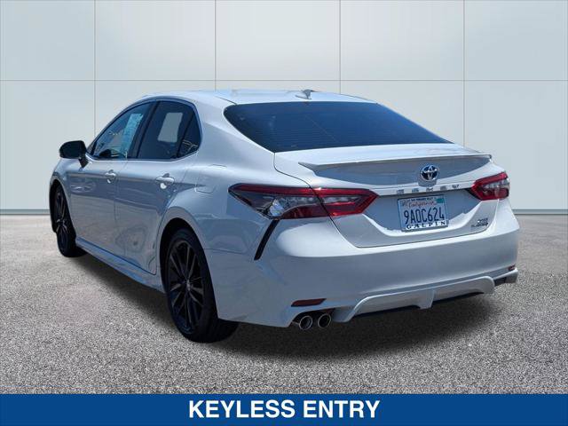 Used 2022 Toyota Camry XSE w/ Navigation Upgrade Package FWD image 3