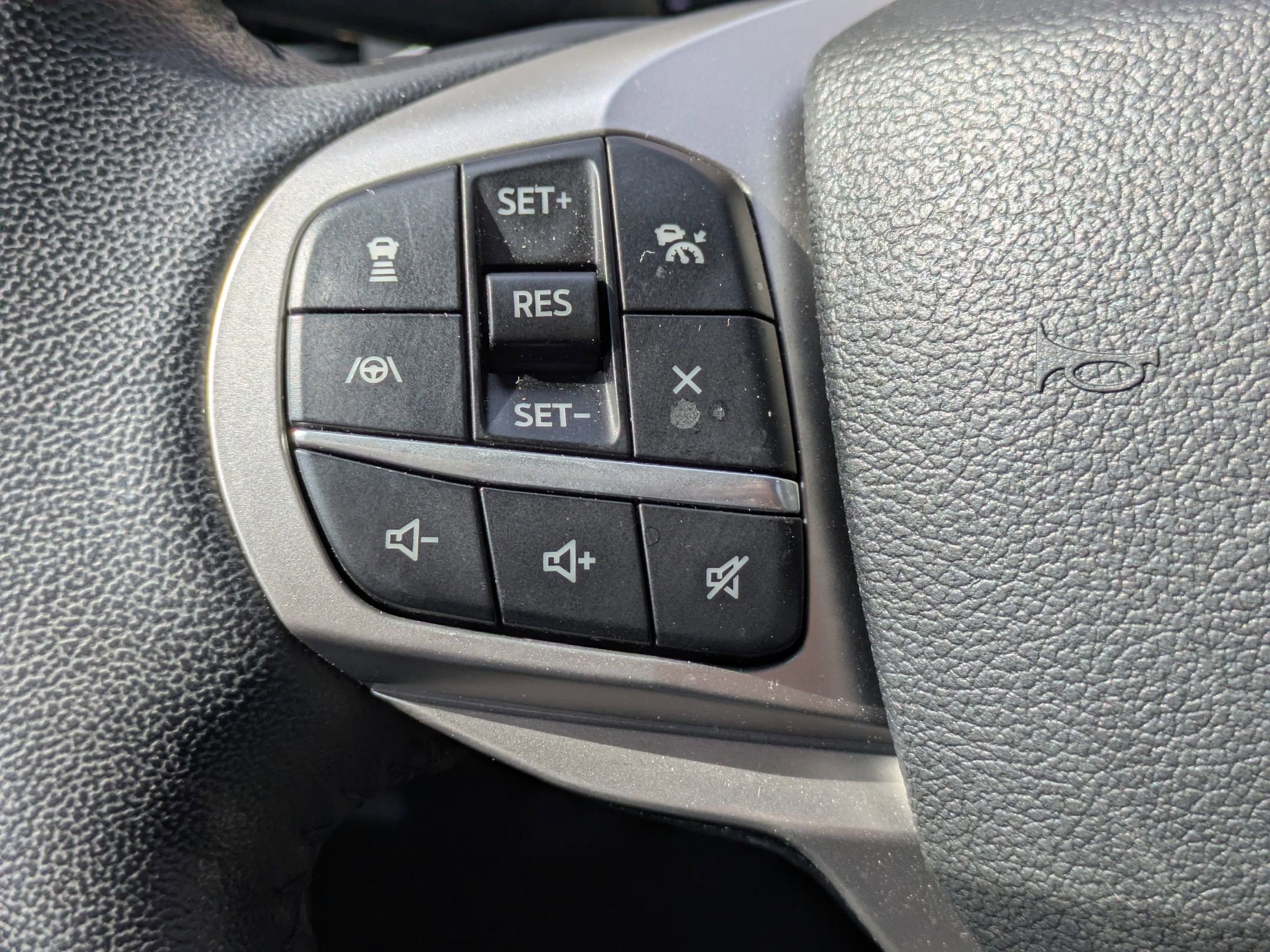 Certified 2022 Ford Explorer Limited w/ Equipment Group 301A image 16