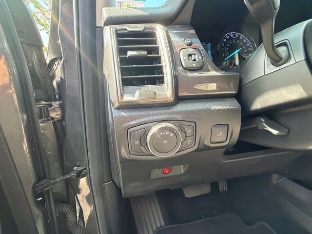 Certified 2019 Ford Ranger Lariat w/ Trailer Tow Package AWD/4WD image 19