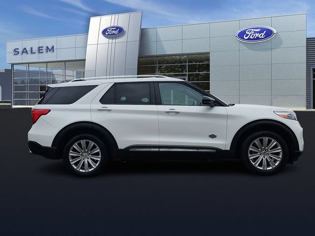 Certified 2024 Ford Explorer King Ranch w/ Technology Package AWD/4WD image 2
